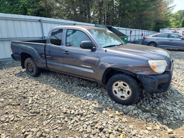 2013 TOYOTA TACOMA Delux