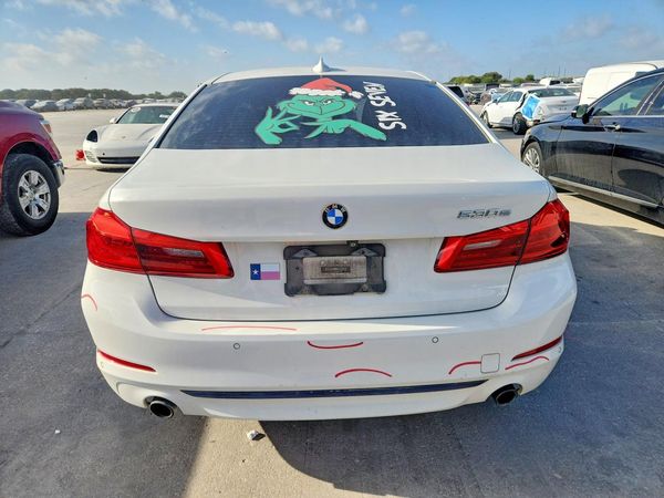 2018 BMW 530E