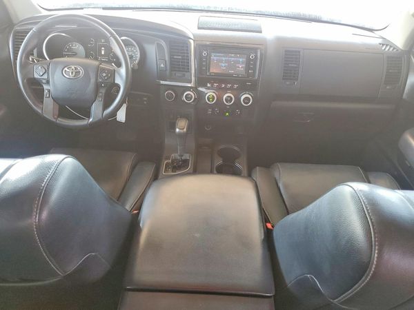 2018 TOYOTA SEQUOIA SR5/TRD Sport