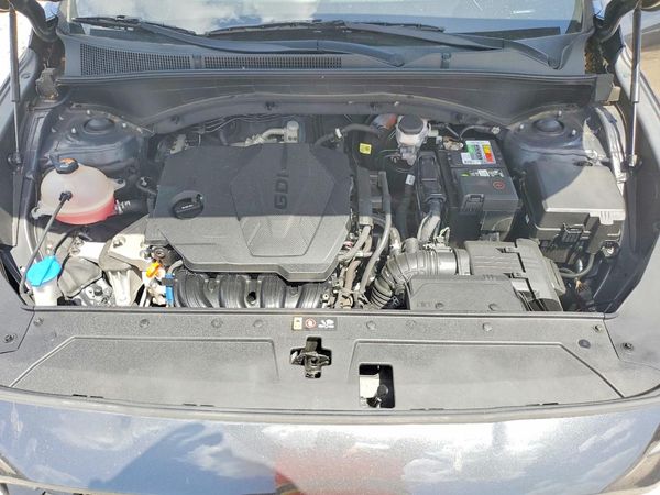 2022 HYUNDAI SANTA FE SE