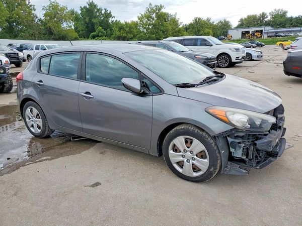 2016 KIA FORTE5 GL (Middle-Low Grade)