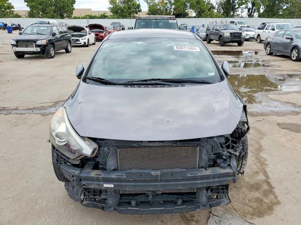 2016 KIA FORTE5 GL (Middle-Low Grade)