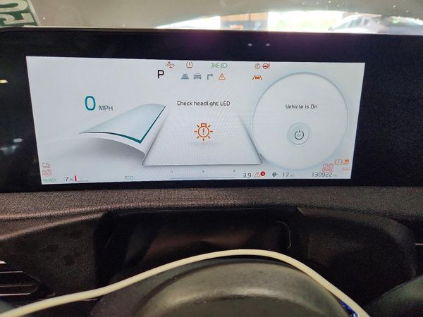 2023 KIA EV6 Light, Wind