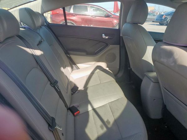 2014 KIA FORTE
