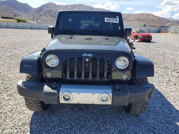 2015 JEEP WRANGLER UNLIMITED SAHARA 4X4