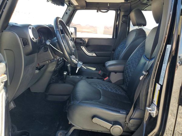 2015 JEEP WRANGLER UNLIMITED SAHARA 4X4