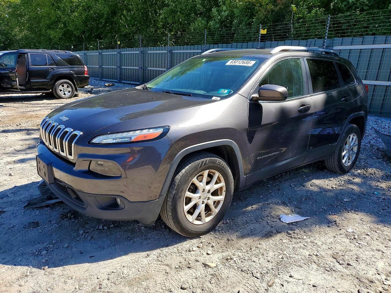 2015 JEEP CHEROKEE LATITUDE 4X4