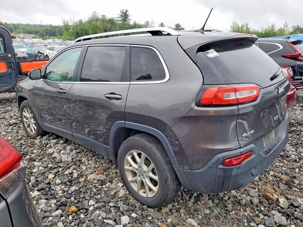 2015 JEEP CHEROKEE LATITUDE 4X4