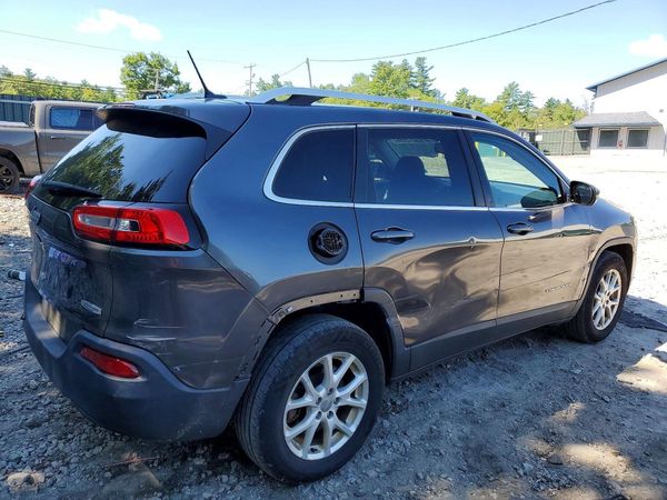 2015 JEEP CHEROKEE LATITUDE 4X4