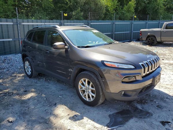 2015 JEEP CHEROKEE LATITUDE 4X4