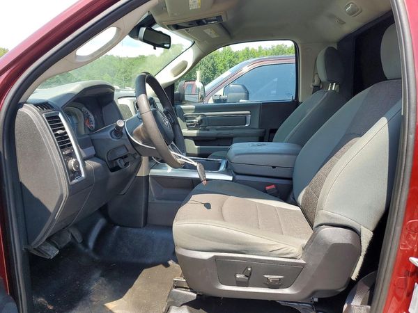 2016 RAM 5500 REG CAB CHASSIS