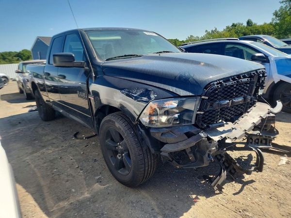2018 RAM 1500 ST