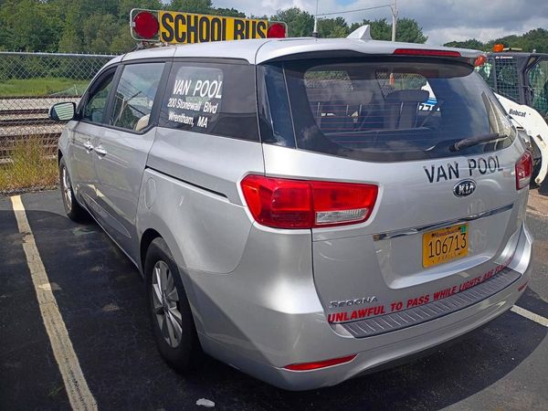 2017 KIA SEDONA L
