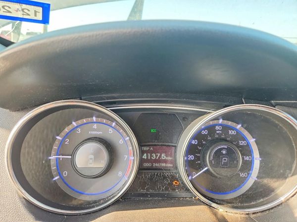 2013 HYUNDAI SONATA