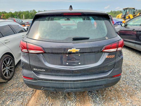 2022 CHEVROLET EQUINOX LS