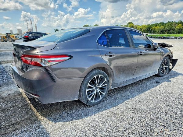 2018 TOYOTA CAMRY L/LE/SE/XLE