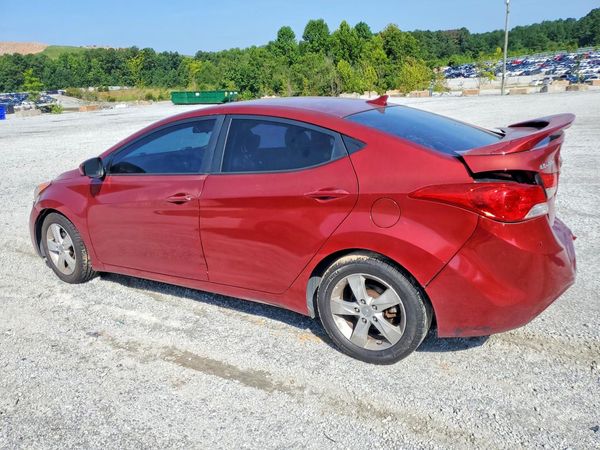 2013 HYUNDAI ELANTRA