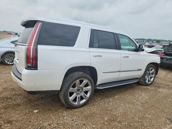 2018 CADILLAC ESCALADE Luxury