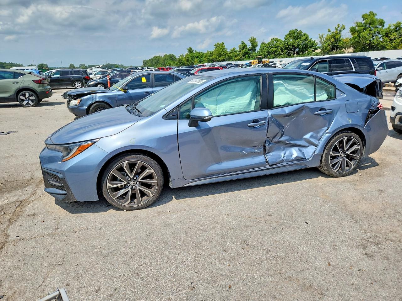 2022 TOYOTA COROLLA