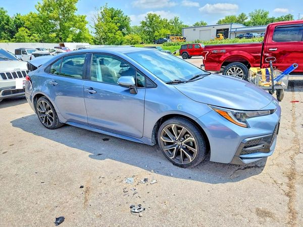 2022 TOYOTA COROLLA