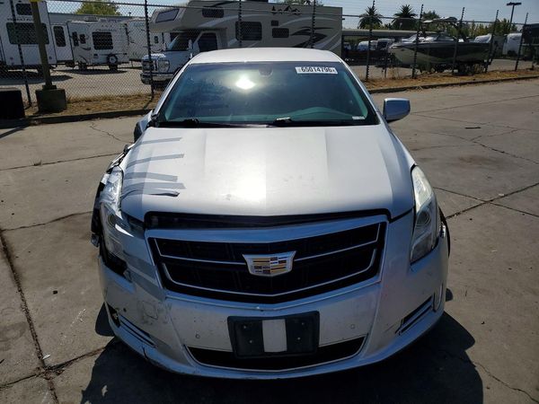 2016 CADILLAC XTS Luxury — DIRF