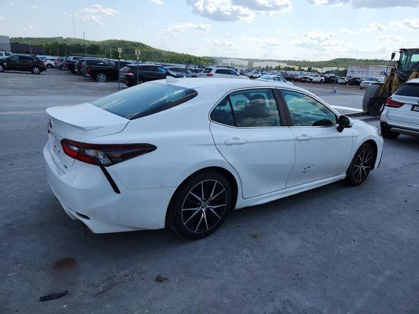 2021 TOYOTA CAMRY