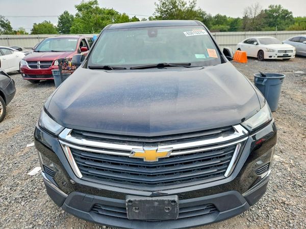 2022 CHEVROLET TRAVERSE LS
