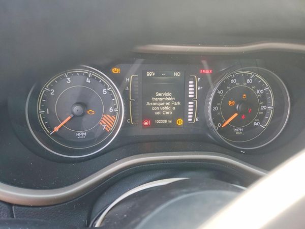 2015 JEEP CHEROKEE Sport
