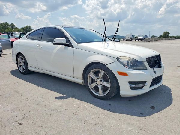 2015 MERCEDES-BENZ C C250