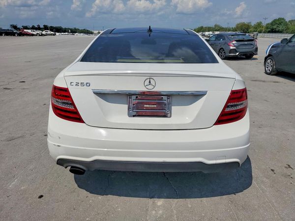 2015 MERCEDES-BENZ C C250
