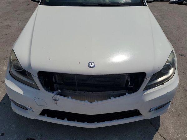 2015 MERCEDES-BENZ C C250