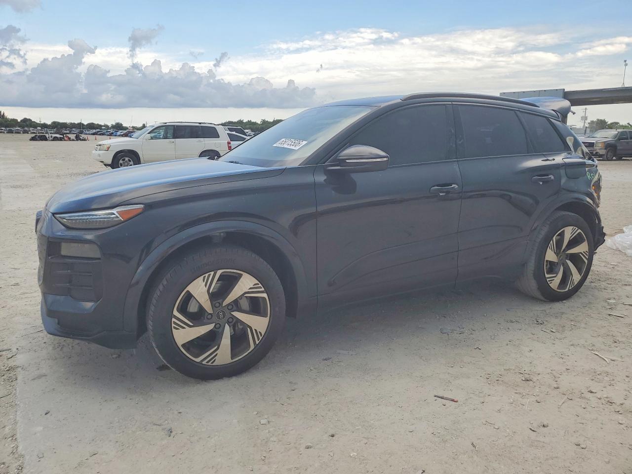 2025 AUDI Q6 E-TRON