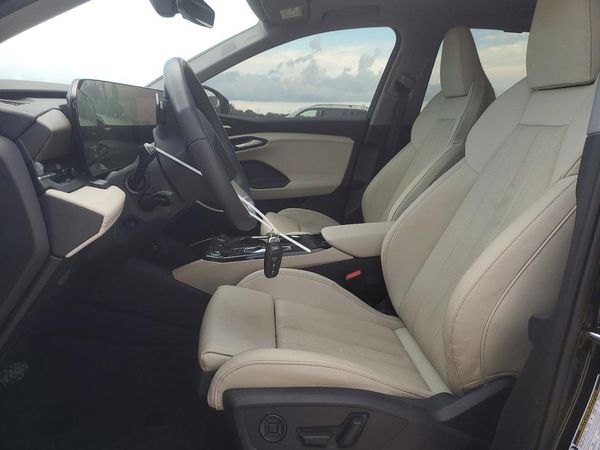 2025 AUDI Q6 E-TRON