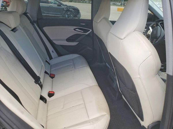 2025 AUDI Q6 E-TRON
