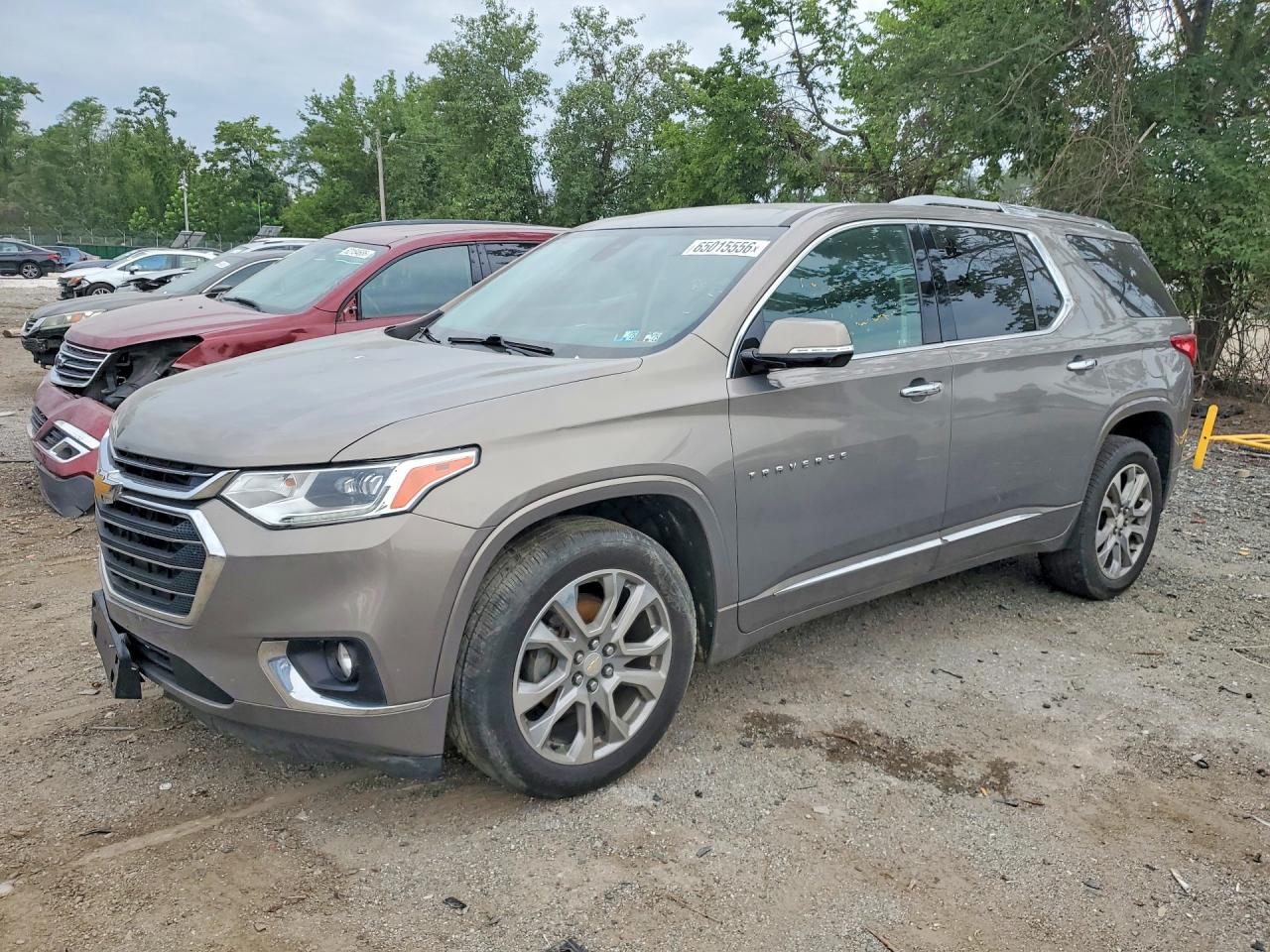 2018 CHEVROLET TRAVERSE Premier — Front 3/4