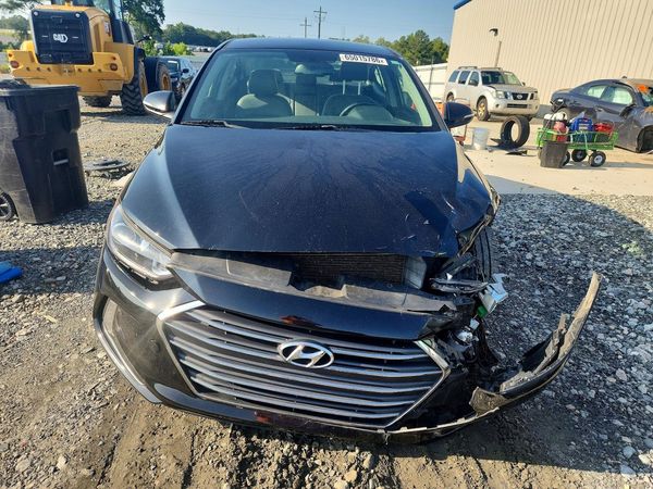 2017 HYUNDAI ELANTRA