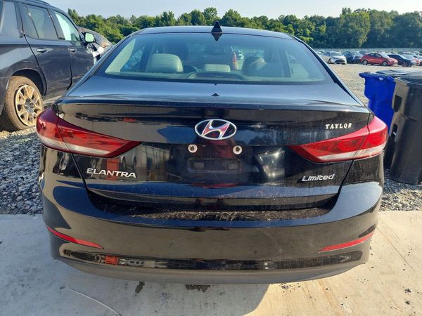 2017 HYUNDAI ELANTRA