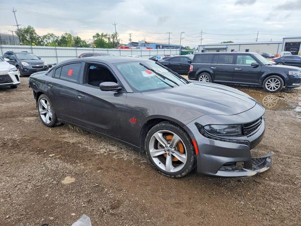 2017 DODGE CHARGER R/T — Passenger 3/4
