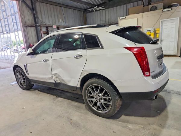 2016 CADILLAC SRX Performance