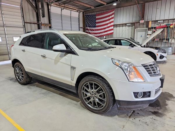 2016 CADILLAC SRX Performance