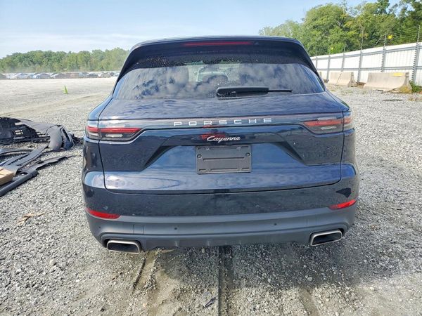 2021 PORSCHE CAYENNE