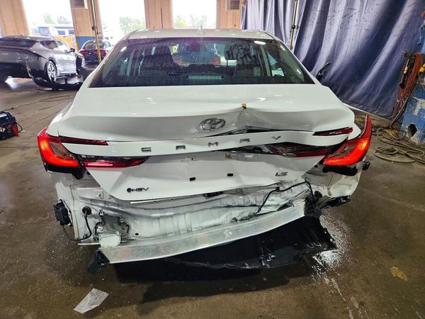 2026 TOYOTA CAMRY