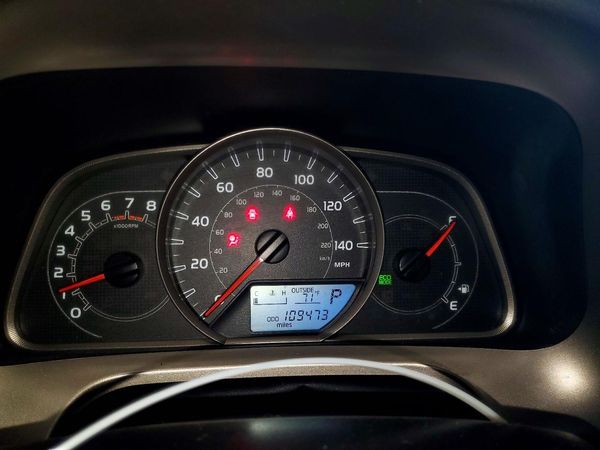 2015 TOYOTA RAV4 XLE (M Grade)