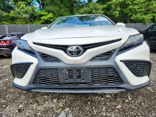2023 TOYOTA CAMRY