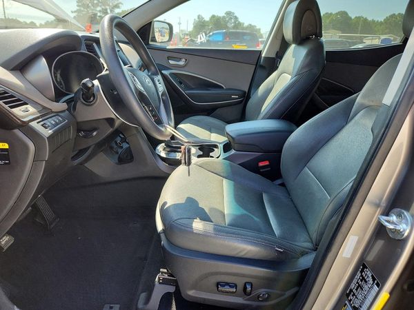 2017 HYUNDAI SANTA FE