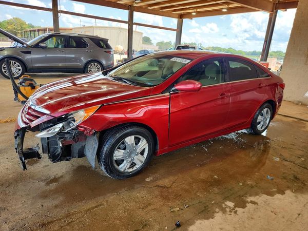 2013 HYUNDAI SONATA GLS/ GLS Popular