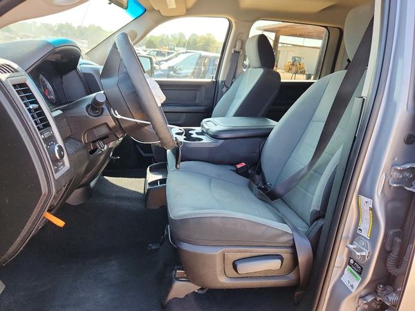 2021 RAM 1500 CLASSIC Tradesman