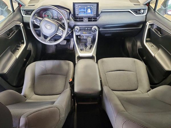 2021 TOYOTA RAV4 LE