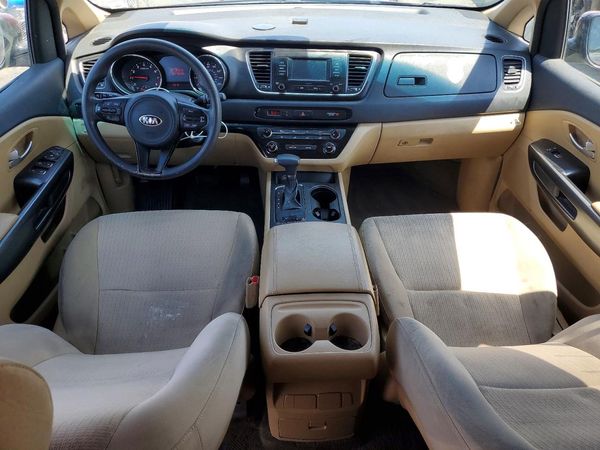 2018 KIA SEDONA LX