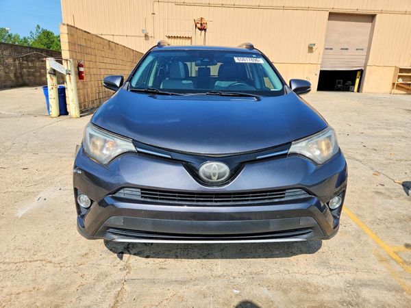 2018 TOYOTA RAV4 Adventure/XLE